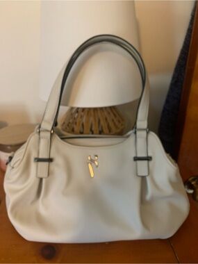 Simply Vera Wang bag